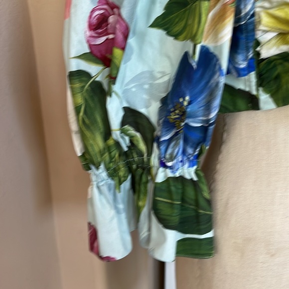 DOLCE & GABBANA Crop Top as Trisha wore in video - Picture 4 of 10